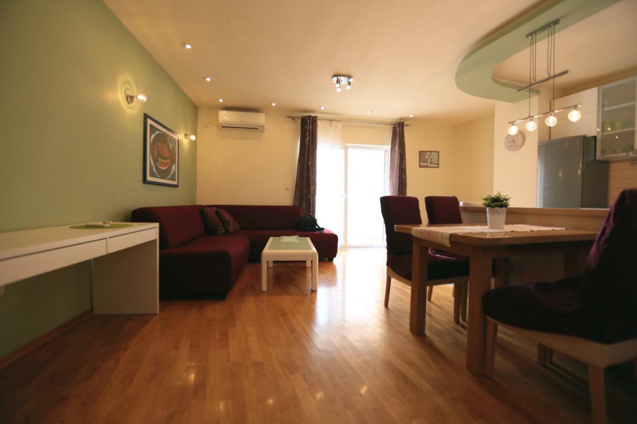 Apartman Vrsalović Sumartin Bagian luar foto