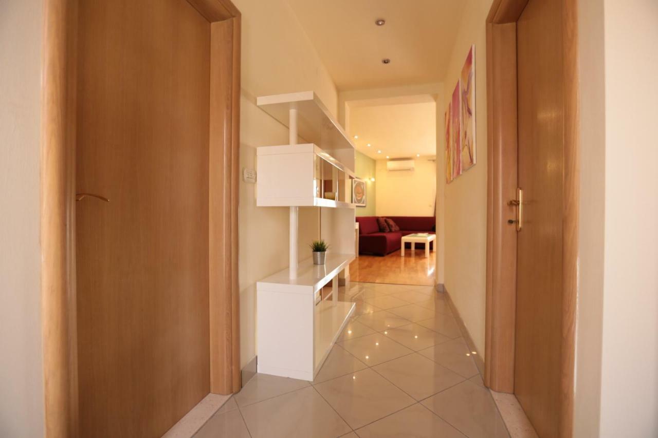 Apartman Vrsalović Sumartin Bagian luar foto