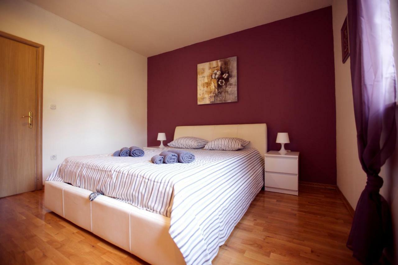 Apartman Vrsalović Sumartin Bagian luar foto